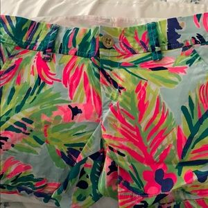 Lilly Pulitzer Tropical Print Shorts - Size 2